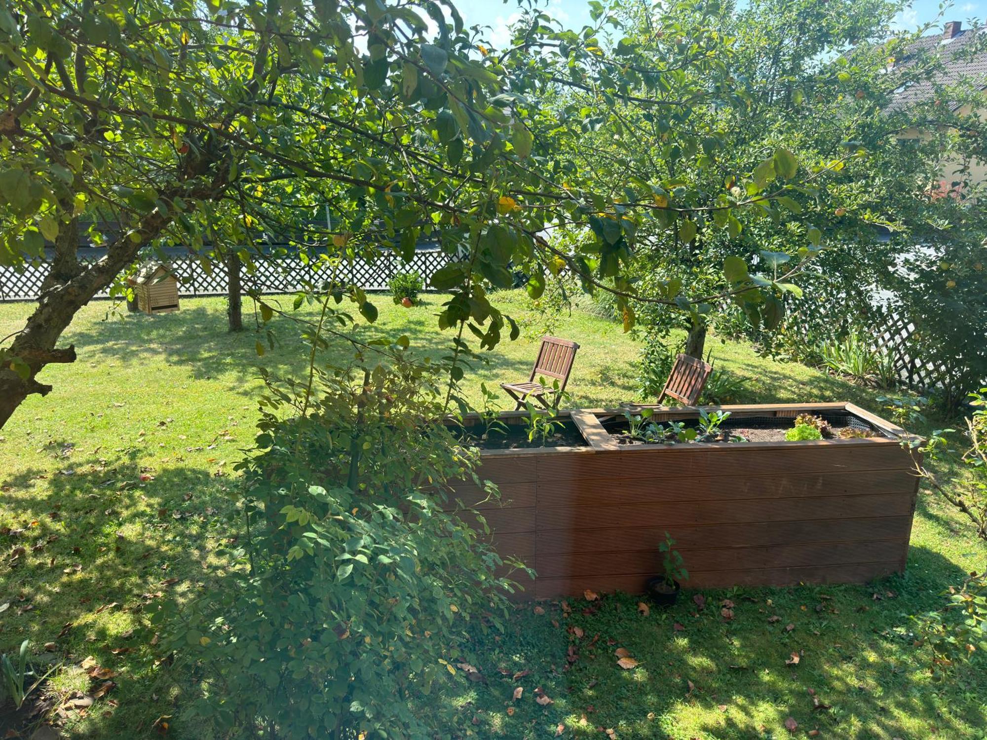 B&B'S Im Aischgrund Adelsdorf Exteriör bild