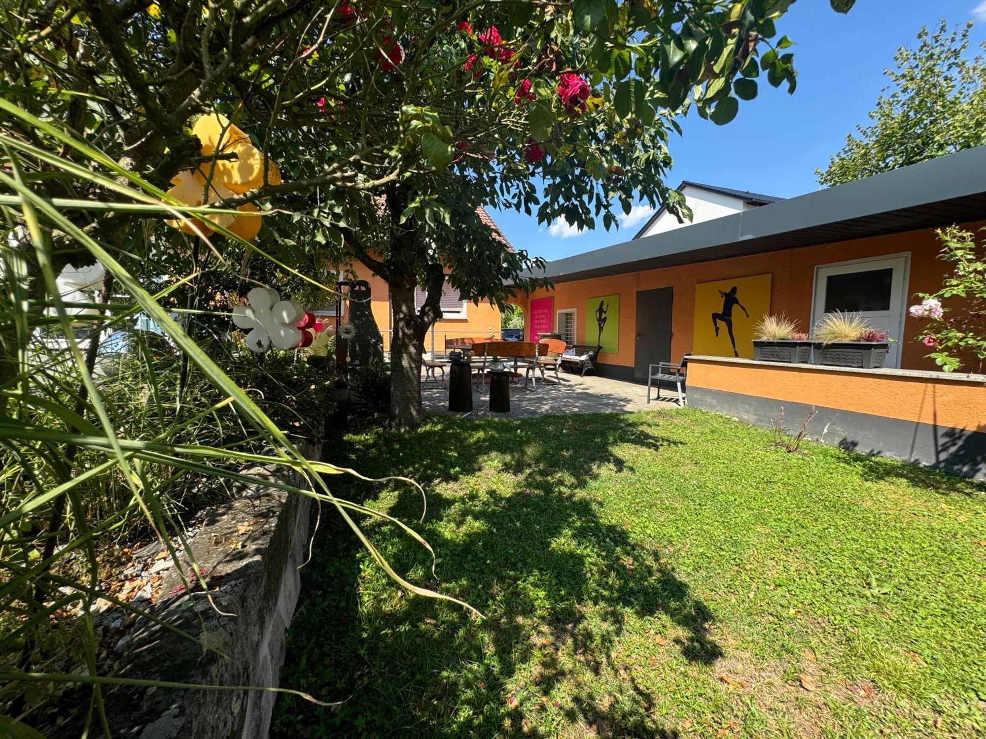 B&B'S Im Aischgrund Adelsdorf Exteriör bild