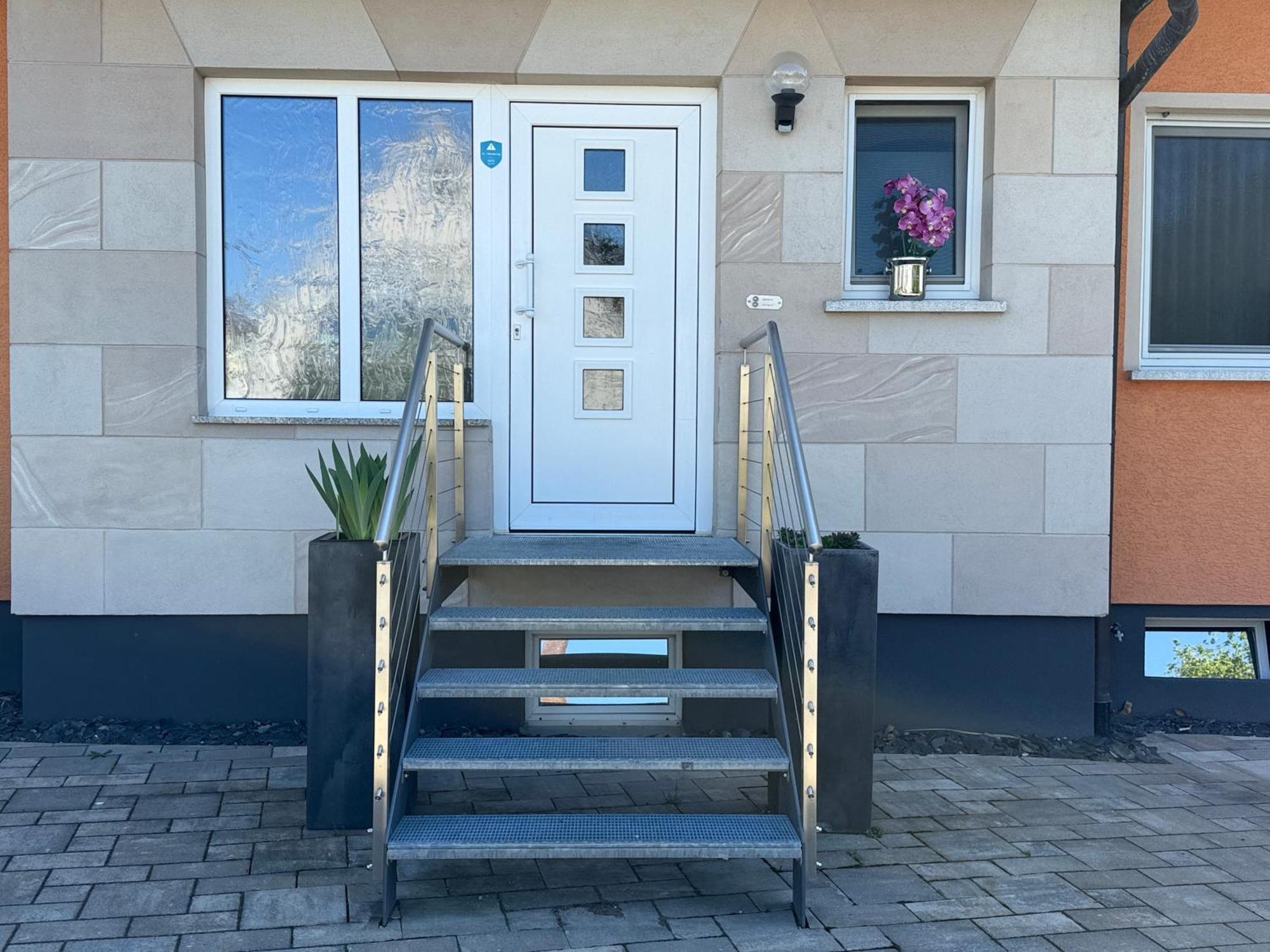B&B'S Im Aischgrund Adelsdorf Exteriör bild