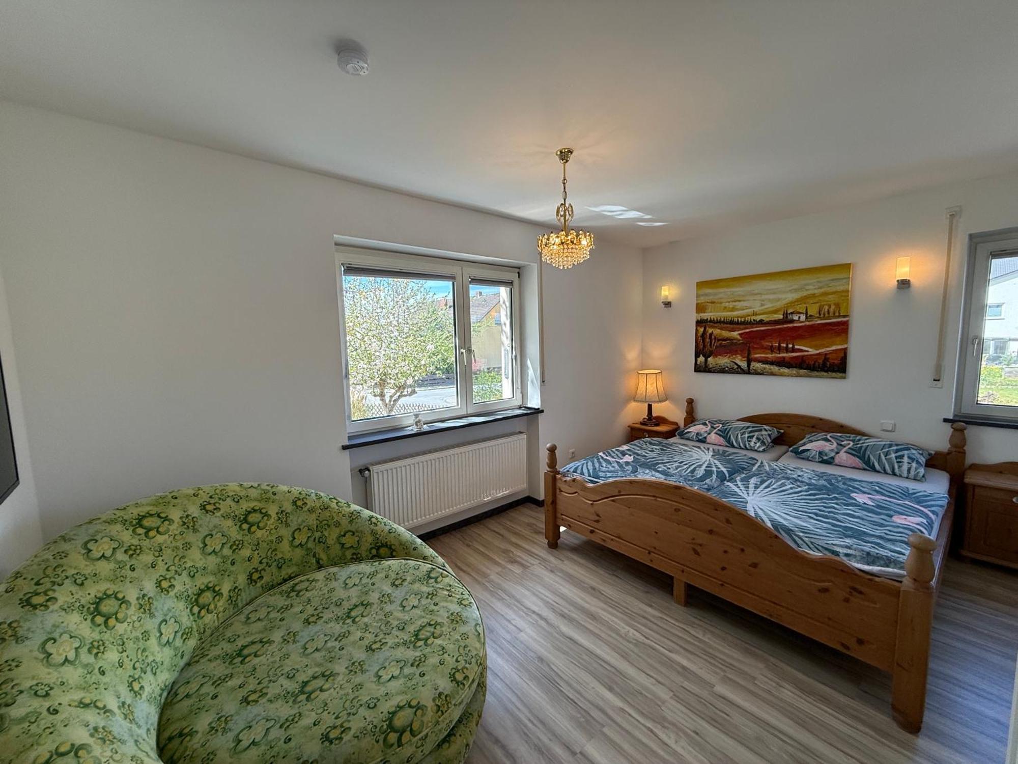 B&B'S Im Aischgrund Adelsdorf Exteriör bild